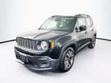 Used 2017 Jeep Renegade Latitude image 3