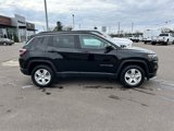 Used 2022 Jeep Compass Latitude w/ Convenience Group image 2