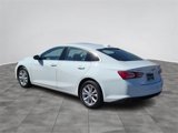 Used 2020 Chevrolet Malibu LT image 3