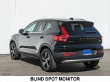 Used 2025 Volvo XC40 B5 Core image 3