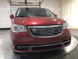 Used 2015 Chrysler Town & Country Touring image 2