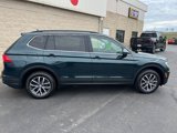 Used 2019 Volkswagen Tiguan SE image 2