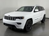 Used 2020 Jeep Grand Cherokee Altitude image 4