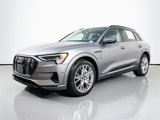 Used 2021 Audi e-tron Prestige w/ Prestige Package image 3