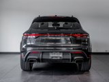 Certified 2024 Porsche Macan image 4