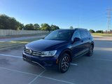 Used 2021 Volkswagen Tiguan SE w/ Panoramic Sunroof Package image 2