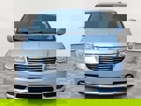 Used 2016 Chrysler Town & Country Touring image 2
