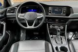 Certified 2022 Volkswagen Jetta SE image 5