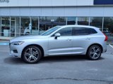 Used 2019 Volvo XC60 T5 Momentum w/ Multimedia Package image 3