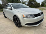 Used 2011 Volkswagen Jetta SE image 2