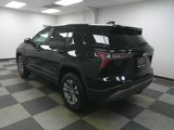 New 2025 Chevrolet Equinox LT image 2