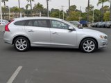 Used 2017 Volvo V60 T5 Premier w/ Convenience Package image 4