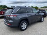 Used 2022 Jeep Grand Cherokee Laredo w/ Luxury Tech Group I image 3