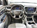 Certified 2022 GMC Acadia SLE image 2