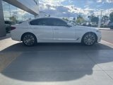 Used 2020 BMW 530i w/ Convenience Package image 4