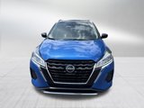 Used 2022 Nissan Kicks SV image 2