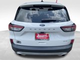 Used 2021 Ford Escape SE image 4