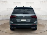 Used 2021 Volkswagen Tiguan SE w/ Panoramic Sunroof Package image 4