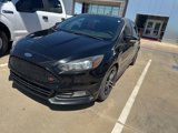 Used 2016 Ford Focus ST image 2