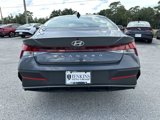 New 2025 Hyundai Elantra SE image 4