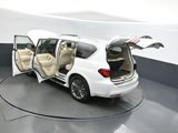 Used 2019 INFINITI QX80 Luxe image 2