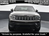 Used 2018 Jeep Grand Cherokee Altitude image 3