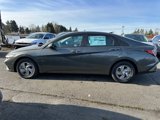 New 2025 Hyundai Elantra SE image 4
