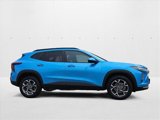 Certified 2025 Chevrolet Trax LT w/ Driver Confidence Package image 4