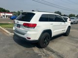 Used 2017 Jeep Grand Cherokee Laredo image 5