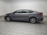 Used 2020 Ford Fusion SE image 3