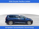 Used 2018 Chrysler Pacifica Limited image 4