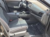 Used 2021 Nissan Rogue S image 4