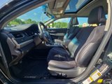 Used 2017 Toyota Camry XSE image 3
