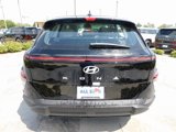 New 2025 Hyundai Kona SE image 4