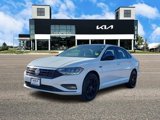 Used 2019 Volkswagen Jetta R-Line w/ R-Line Cold Weather Package image 4