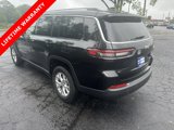 Used 2022 Jeep Grand Cherokee L Limited w/ Luxury Tech Group II image 3