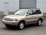 Used 2005 Toyota Highlander 4WD V6 w/ 3rd Row image 4