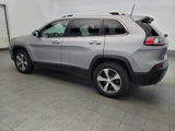 Used 2019 Jeep Cherokee Limited image 3