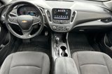 Used 2016 Chevrolet Malibu LT image 3