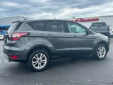 Used 2017 Ford Escape SE image 4