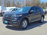 Certified 2022 Ford Explorer XLT w/ Equipment Group 202A image 3