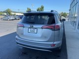 Used 2016 Toyota RAV4 XLE image 4