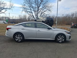 Used 2024 Nissan Altima 2.5 S image 6