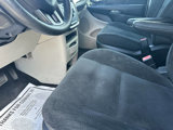 Used 2018 Dodge Grand Caravan SE w/ UConnect Hands-Free Group image 3