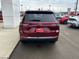 Used 2024 Jeep Grand Cherokee Laredo image 4