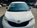 Used 2011 Toyota Sienna image 3