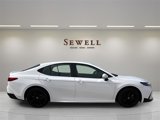 Used 2025 Toyota Camry SE image 6