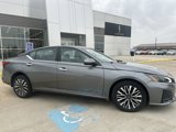 Used 2023 Nissan Altima 2.5 SV image 2