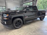 Used 2017 Chevrolet Silverado 1500 LT w/ Midnight Edition image 4