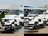 Used 2018 Nissan Kicks SR image 4